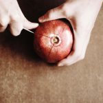 How to Cut a Pomegranate