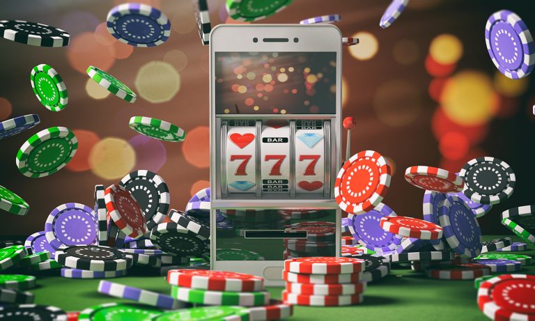 Online,Casino,Gambling,Concept.,Slot,Machine,On,A,Smartphone,Screen,